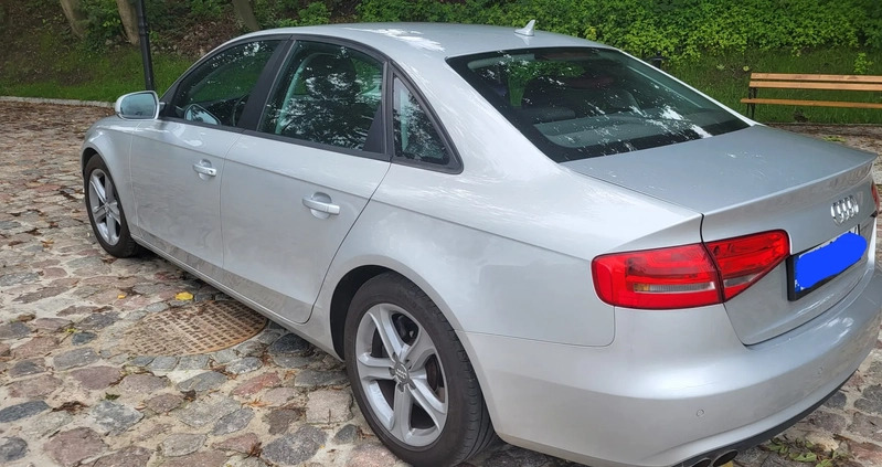 Audi A4 cena 38500 przebieg: 218000, rok produkcji 2012 z Żukowo małe 22